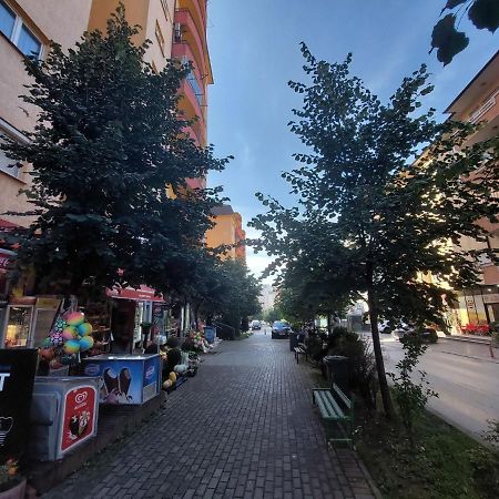 My Home In Prishtina - Spacious & Cozy 2Br Apartment With Balcony Priština Exteriér fotografie